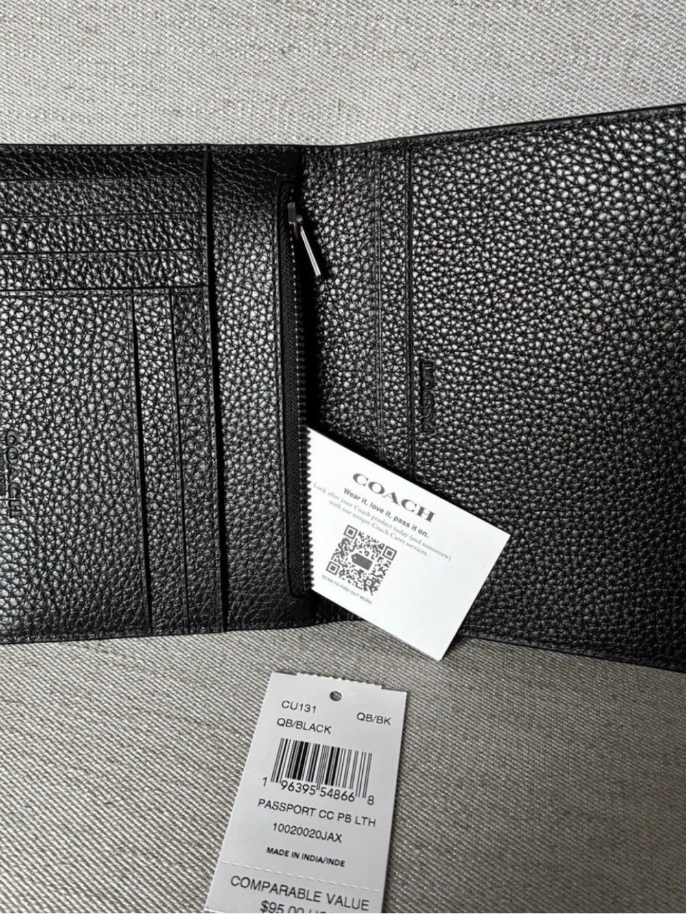 NEW COACH MENS/WOMENS Black Pebble Leather /Passport SLIM WALLET Zip Pocket